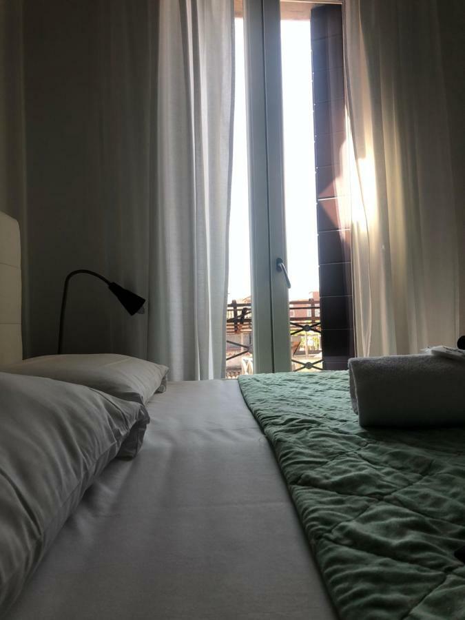 Al Cinema Italia Hotel Венеция Екстериор снимка